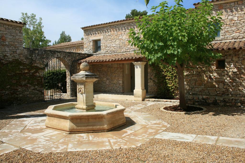 Residence Odalys La Bastide Des Chenes Gordes Exterior photo