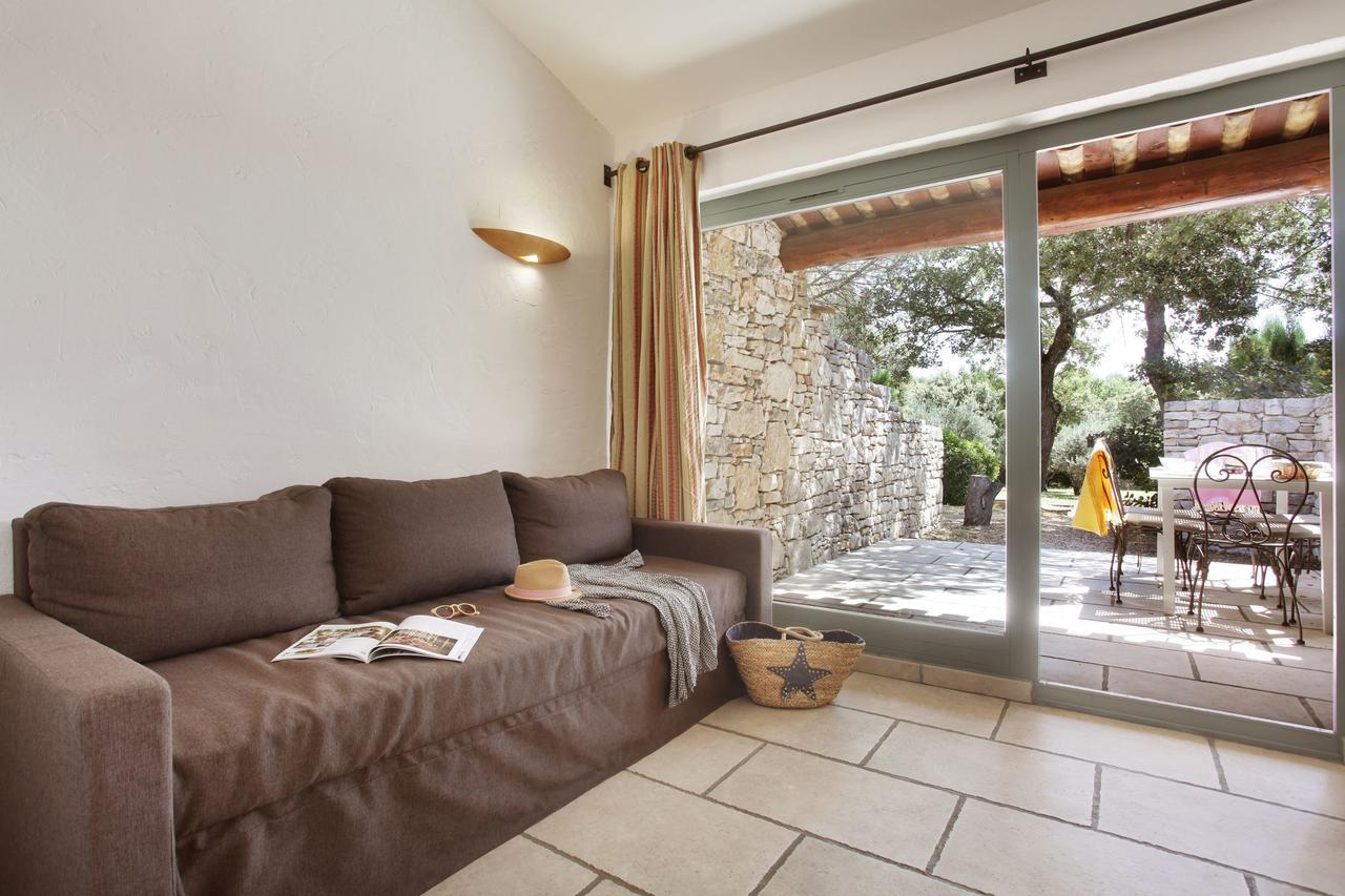 Residence Odalys La Bastide Des Chenes Gordes Exterior photo
